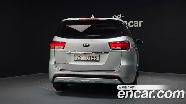 Kia All New Carnival 3