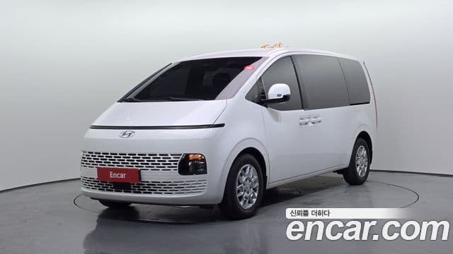Hyundai Staria — 1