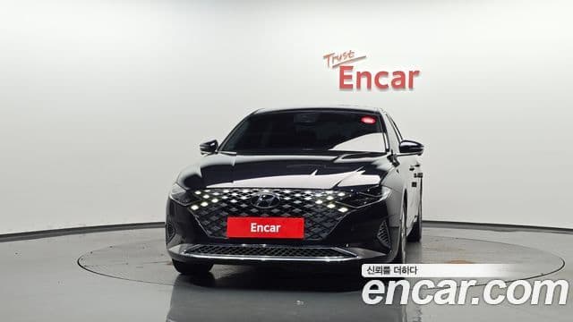 Hyundai The New Grandeur IG Hybrid 3
