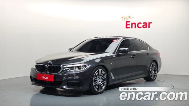 BMW 5 Series (G30)