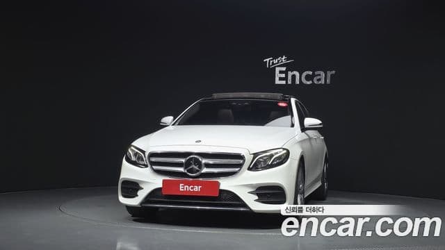 Mercedes-Benz E-Class W213 3