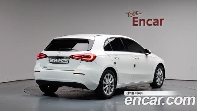 Mercedes-Benz A-Class W177 2