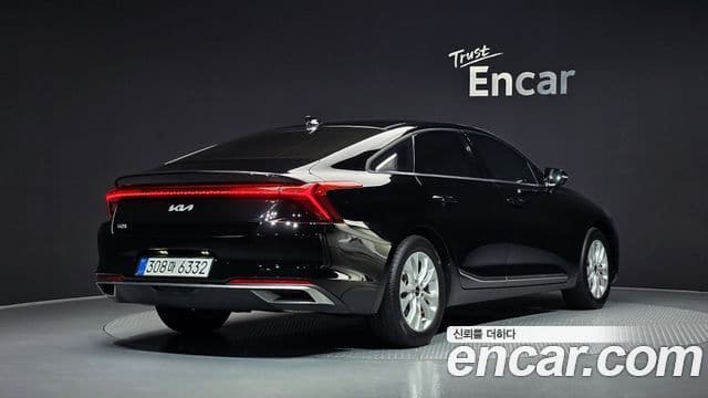 Kia K8 2