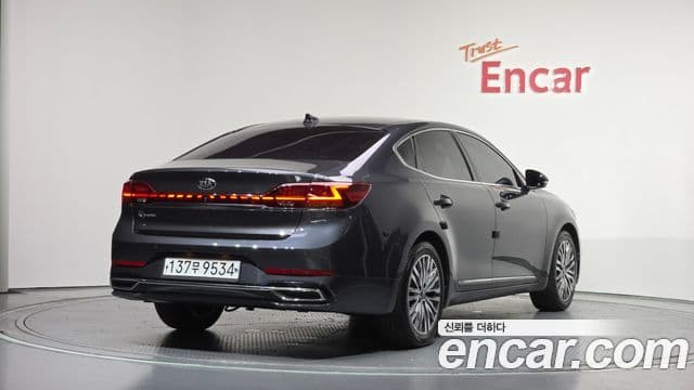 Kia K7 Premier 2