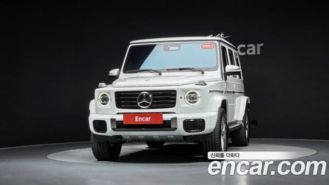 Mercedes-Benz G-Class W465 3