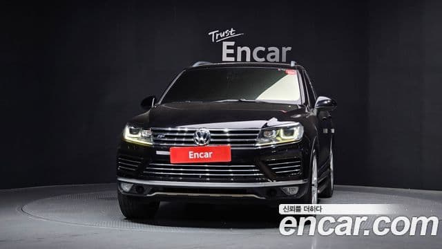 Volkswagen New Touareg 3