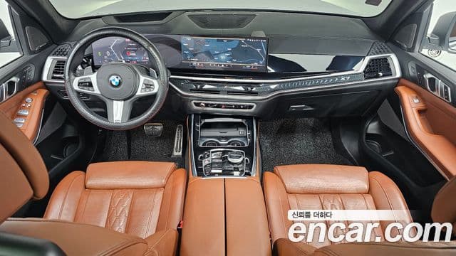BMW X7 (G07) 4
