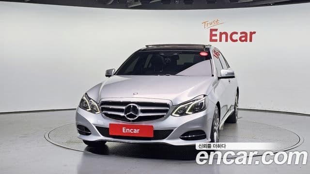 Mercedes-Benz E-Class W212 3
