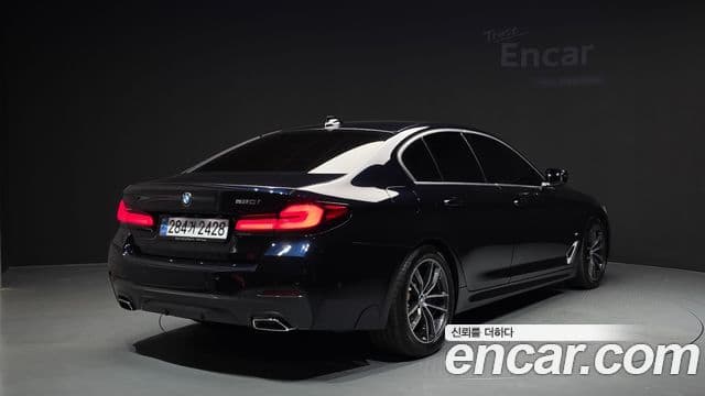 BMW 5 Series (G30) 2