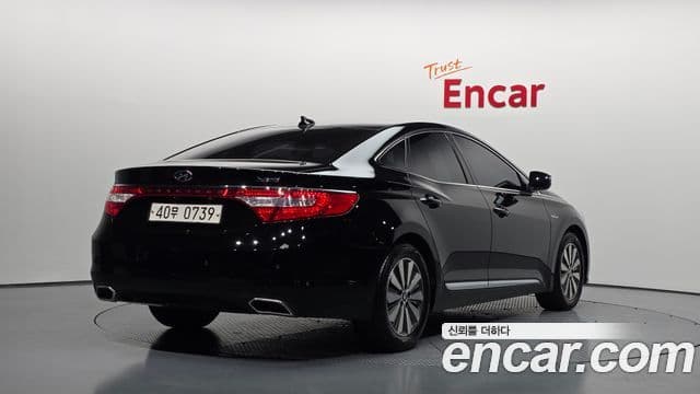 Hyundai Grandeur HG Hybrid 2