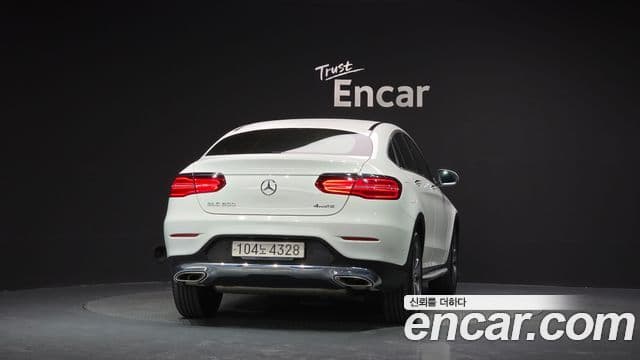 Mercedes-Benz GLC-Class X253 4