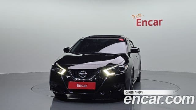 Nissan Maxima (A36) 3