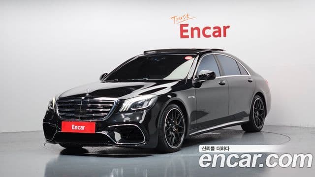 Mercedes-Benz S-Class W222 1