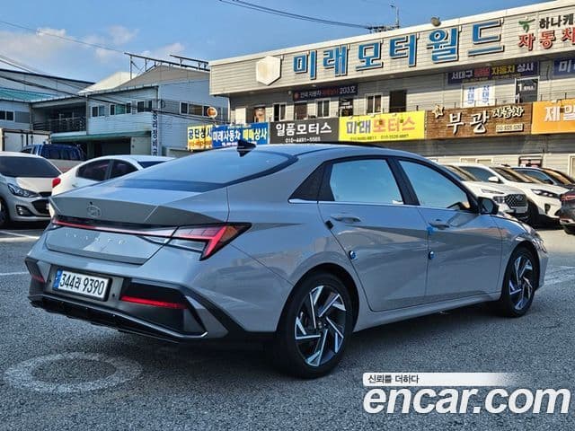 Hyundai The New Avante (CN7) 3