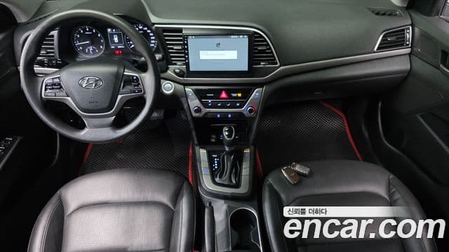 Hyundai Avante AD 4