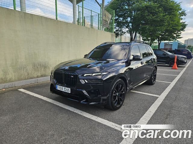 BMW X7 (G07)