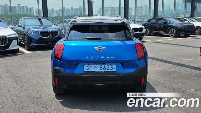 MINI Aceman 1st Gen 4