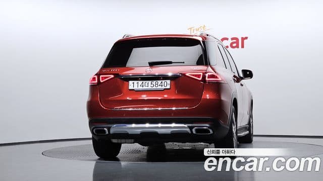 Mercedes-Benz GLE-Class W167 4