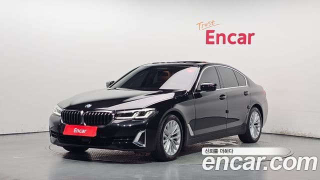 BMW 5 Series (G30)