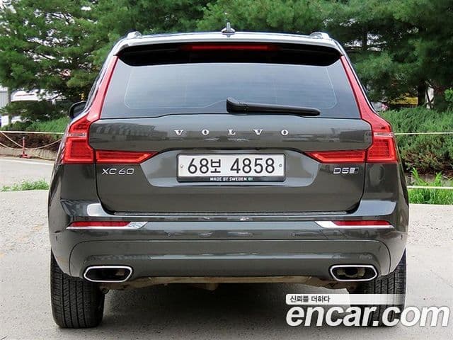 Volvo XC60 2nd Gen 3