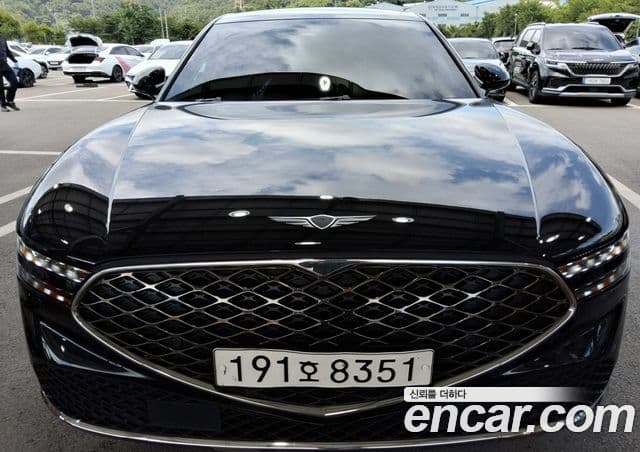 Genesis G90 (RS4)