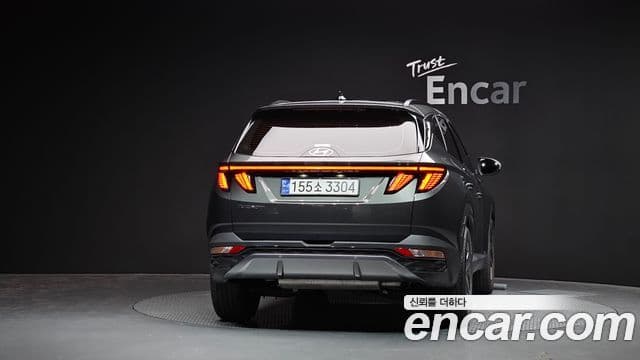 Hyundai Tucson (NX4) 3