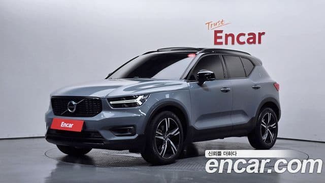 Volvo XC40 1