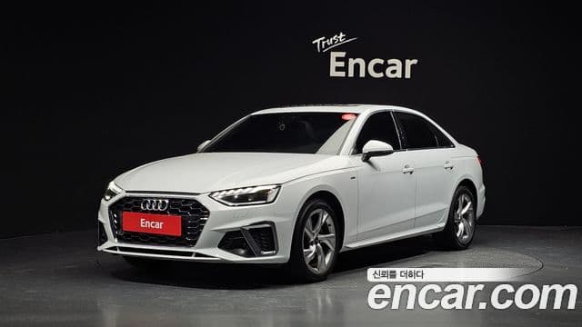Audi A4 (B9) 1