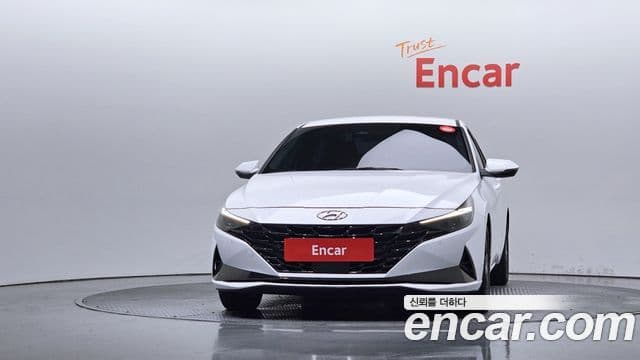 Hyundai Avante (CN7) 2
