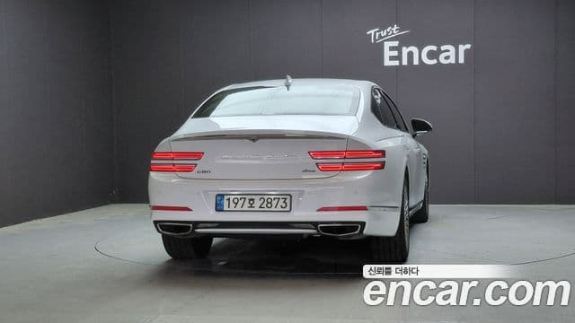 Genesis G80 (RG3) 3