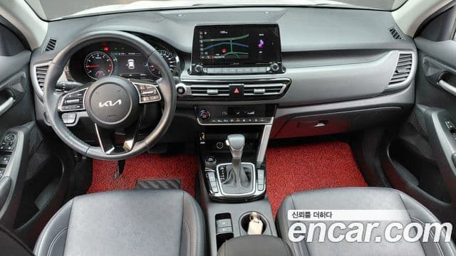 Kia Seltos 4