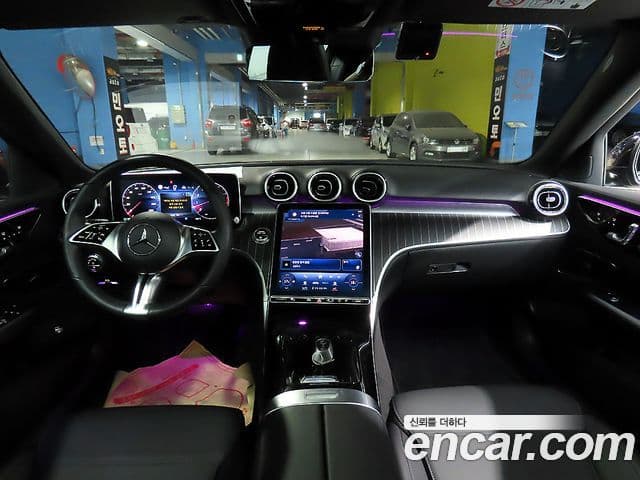 Mercedes-Benz C-Class W206 4