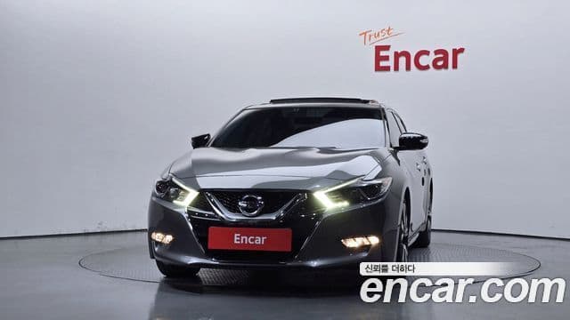 Nissan Maxima (A36) 3