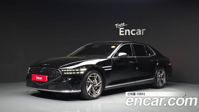 Genesis G90 (RS4) 1
