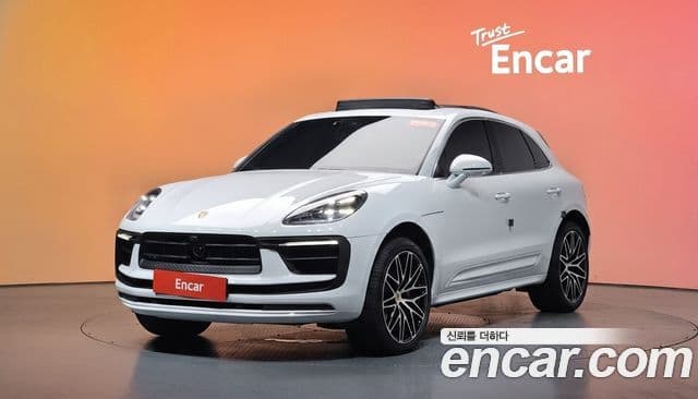 Porsche Macan 1