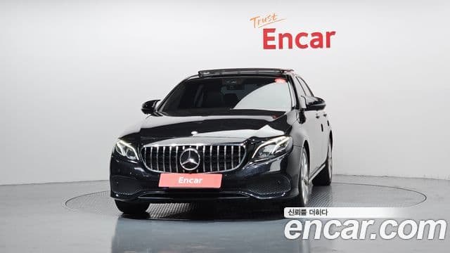 Mercedes-Benz E-Class W213 3