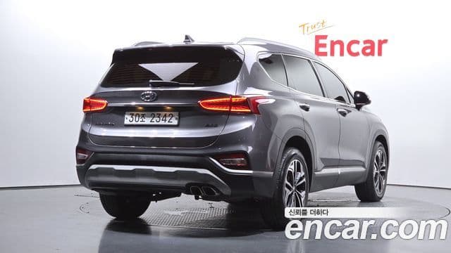 Hyundai Santa Fe TM 2