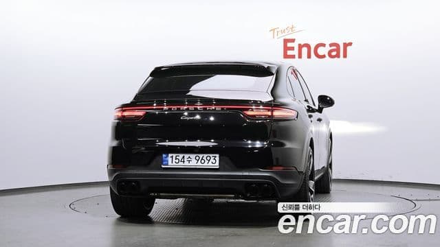 Porsche Cayenne (PO536) 4