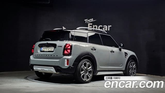 MINI Cooper S Countryman 2