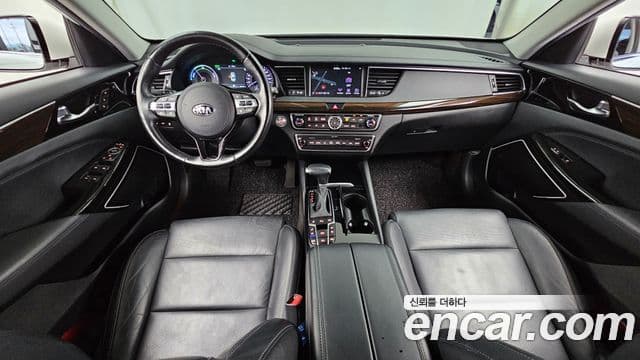 Kia All New K7 Hybrid 4