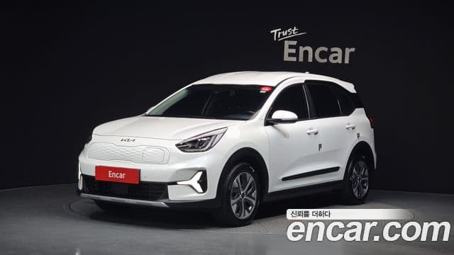 Kia Niro Plus 1