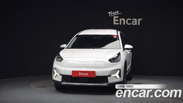 Kia Niro Plus 3