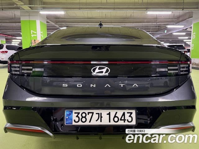 Hyundai Sonata The Edge (DN8) 3