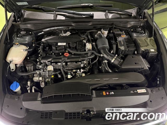 Hyundai Sonata The Edge (DN8) 4