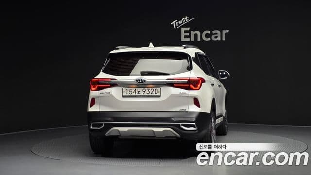 Kia Seltos 4