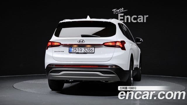 Hyundai The New Santa Fe 4