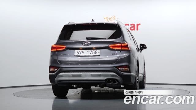 Hyundai Santa Fe TM 4