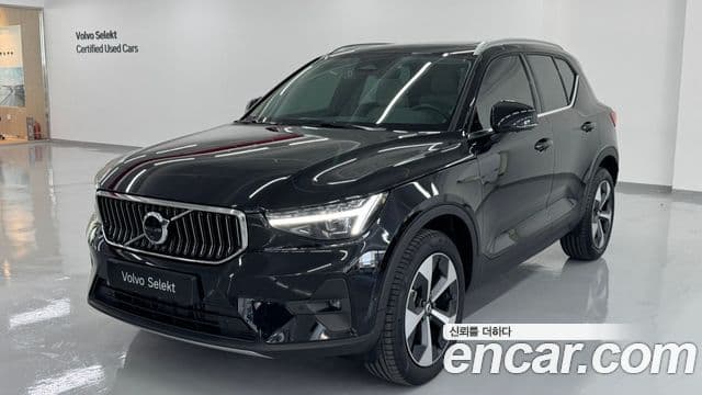 Volvo XC40 1