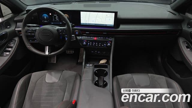 Hyundai Sonata The Edge (DN8) 4