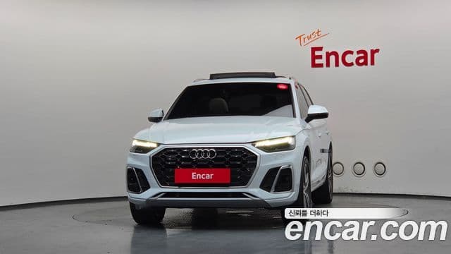 Audi Q5 (FY) 3